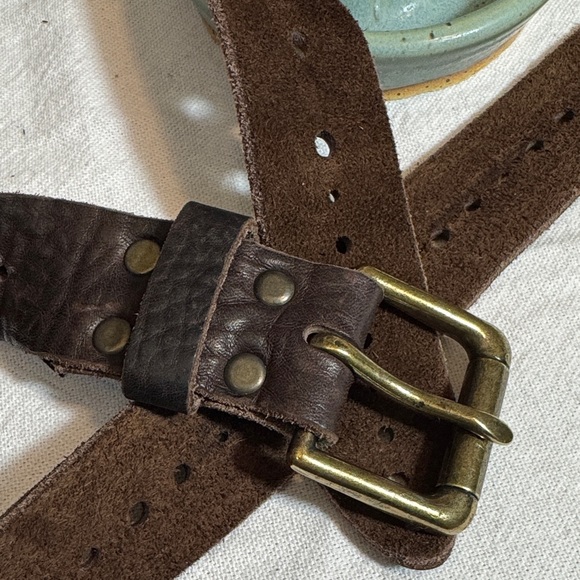 BRAVE Women\'s Leather belt in Brown size 34 main image 4